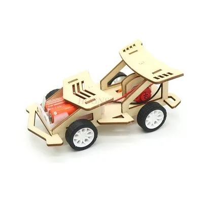 Science and technology small production electric racing primary school students hand-invented materials children's stem