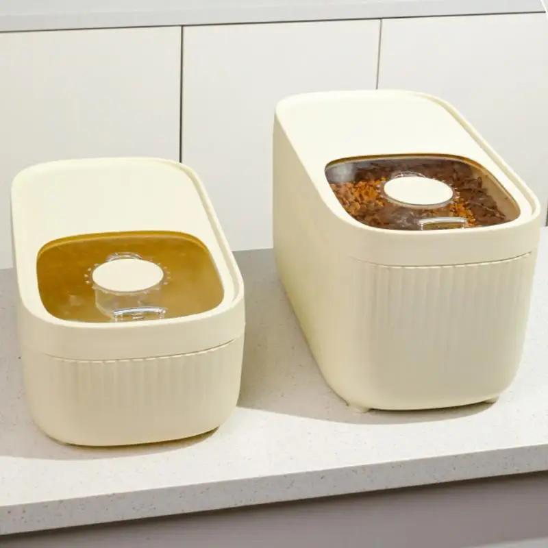 

AirTight Pet Storage Bin 10L Складываемые контейнеры для кормов для домашних животных.
