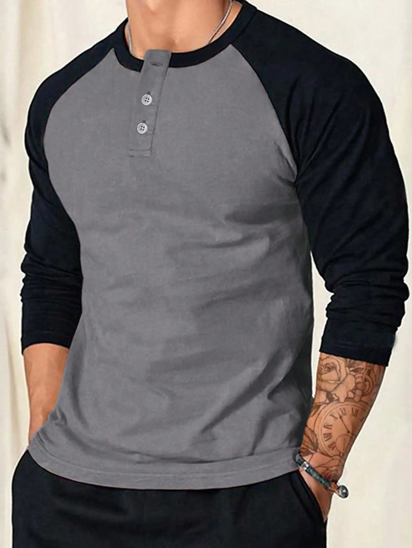 

Men's Gray & Black Raglan Sleeve Henley Long Sleeve T-Shirt Casual Fall Wear