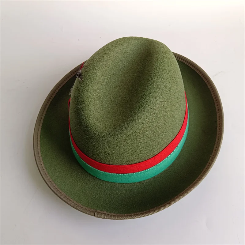 Chapeau de burger pour hommes 13 couleurs avec plume et bande élastique nouveau style chapeau fedora unisexe noeud papillon pour hommes chapeau en feutre doux fedora pour femmes