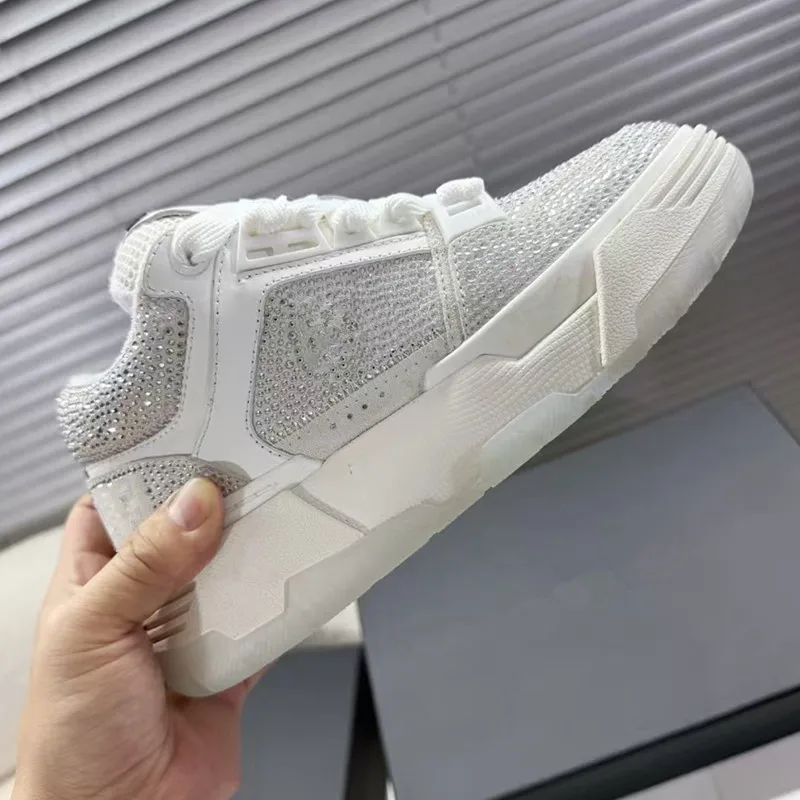 

New Genuine Leather Men's Casual Loafers High-End Sneakers Single Shoes Thick Soles Heeled Women's Shoes Couple Shoes