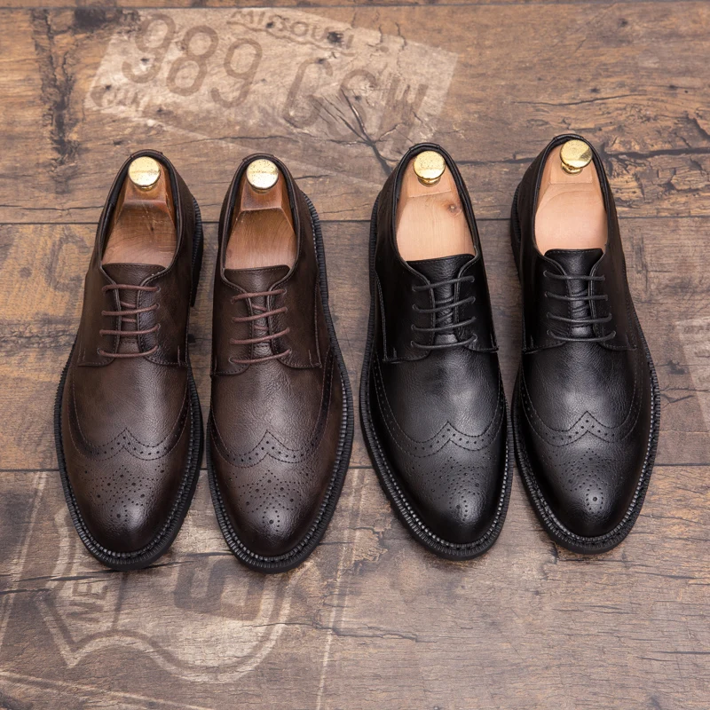 Chaussures sociales de haute qualité pour hommes d'affaires britanniques chaussures formelles pour hommes grande taille discothèque bloc pointu noir chaussures en cuir décontractées