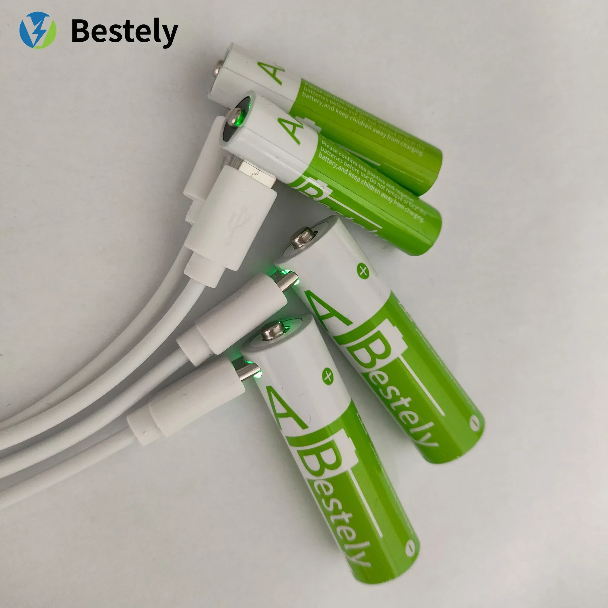 1.5V AA 13600mAh + AAA 6800mAh Rechargeable Lithium Battery Set with USB-C Fast Charging Type C Cable