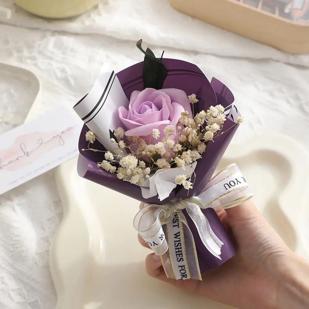 Realistic Fake Flowers Faux Flower Bouquet Mini Artificial Rose Bouquet Handcrafted Simulated Carnation Flowers for Mother