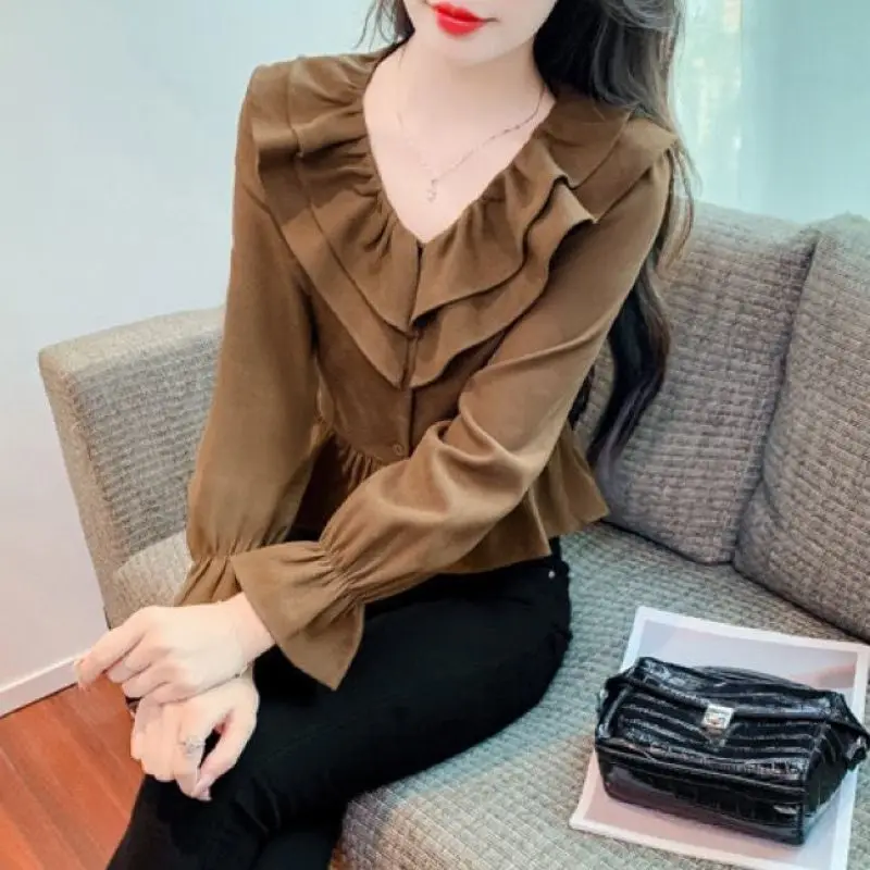 Belle Femme printemps automne mode coréenne simplicité bouton couleur unie col en v femmes tout-match volants velours côtelé mince à manches longues