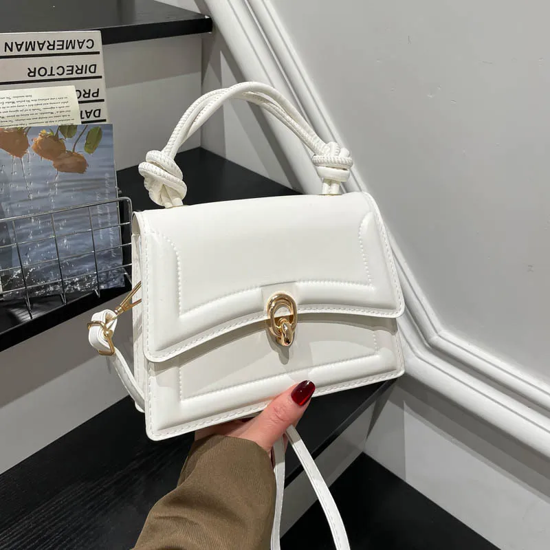 

Стильная универсальная маленькая квадратная сумка, женская сумка через плечо, модная сумка для поездок на работу, уличный тренд, из искусственной кожи