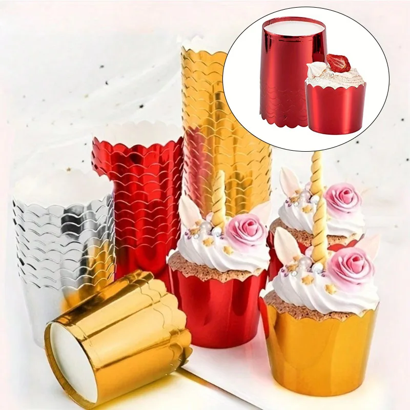 50 piezas Mini revestimientos para magdalenas, vasos de papel para hornear a prueba de grasa para mesas de postre, ideales para decoraciones navideñas y festivas