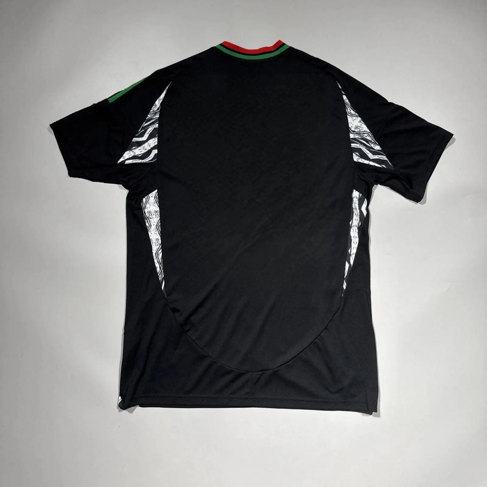 

Summer High-end 3D Printed Polyester Fiber Breathable T-shirt Sweatshirt, Suitable for Both Men and Women.