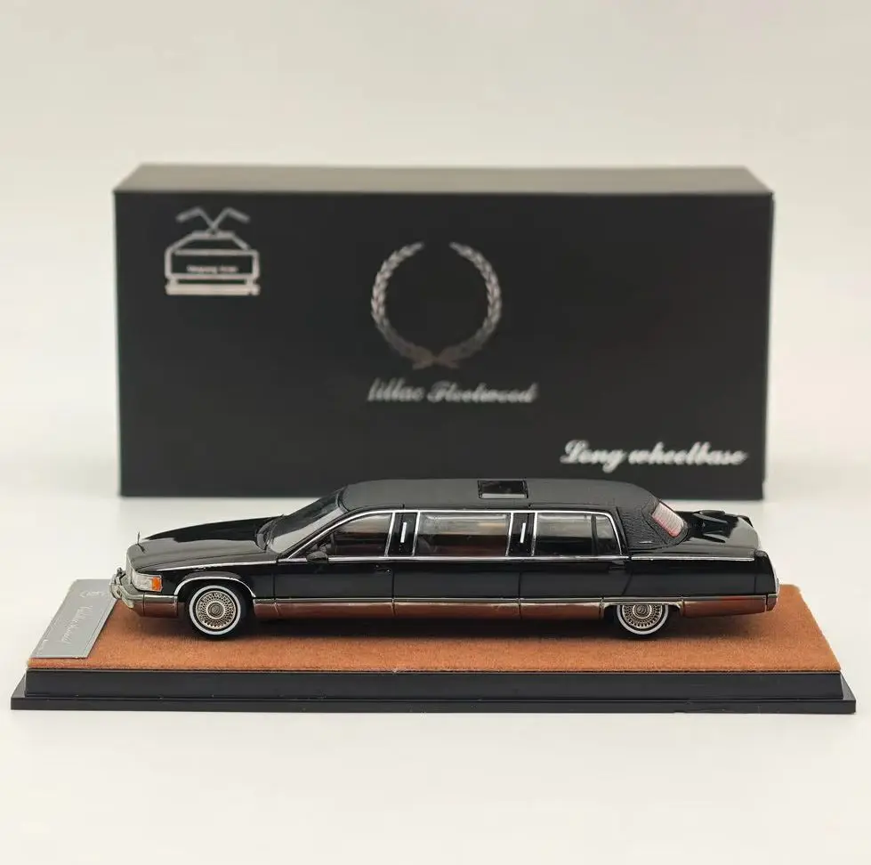 XiaoGuang 1:64 untuk Fleetwood edisi diperpanjang model Diecast paduan miniatur mobil hadiah mainan otomatis koleksi terbatas