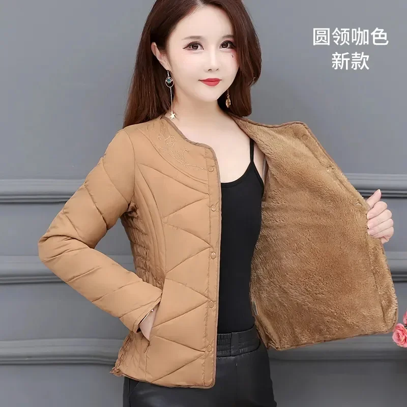 Winter Down Padded Jacket Women's Inner Short Mother Wear Velvet Thickening Middle-Aged Elderly Mom Wear Pocket Jacket Pink C62