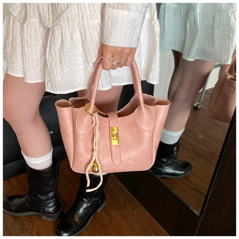 unique-fashion-designer-diaper-bag-for-women-luxury-leather-tote-large-capacity-elegant-crossbody-handbag-stylish-retro