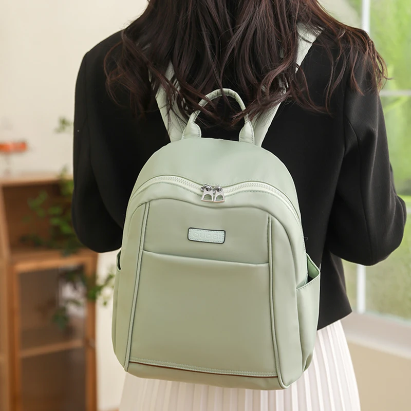 Große Kapazität einfarbige multifunktion ale Rucksäcke leichte Luxus Nylon wasserdichten Rucksack Damen Designer Rucksack Sack a dos