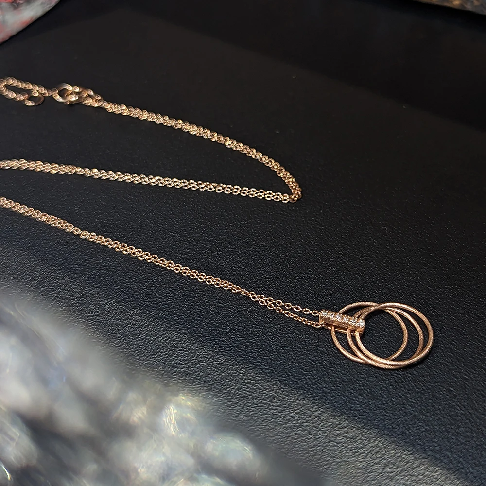 

Модное Элегантное ожерелье с круглым кулоном Amorita boutique