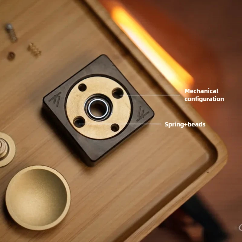 CDオーディオ再生機ハンドミニフィジェットスピナー回転ローラー指先スピニングトップチップEDCオフィスデスクおもちゃジャイロ不安解消