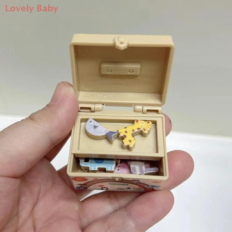 1 conjunto de modelo de simulação em miniatura para casa de bonecas, números de letras, bloco de quebra-cabeça, classificação de tijolos de matemática, brinquedos pequenos de ornamento para crianças