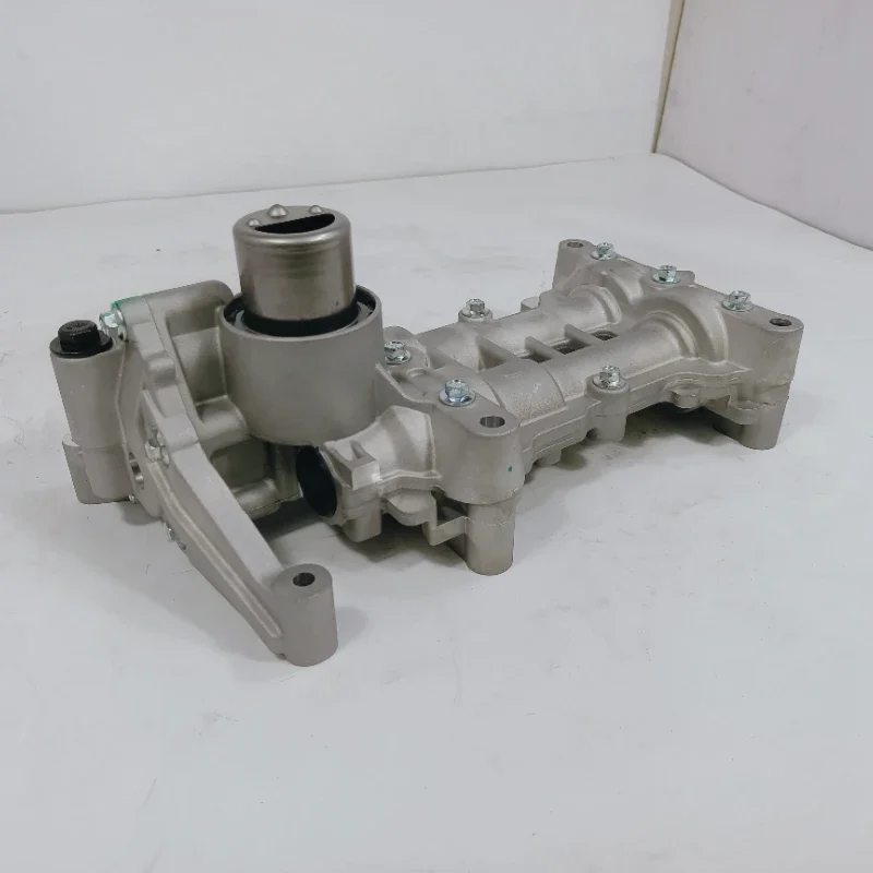 Car Engine Parts QR25DE Engine Oil Pump 12410MA00C