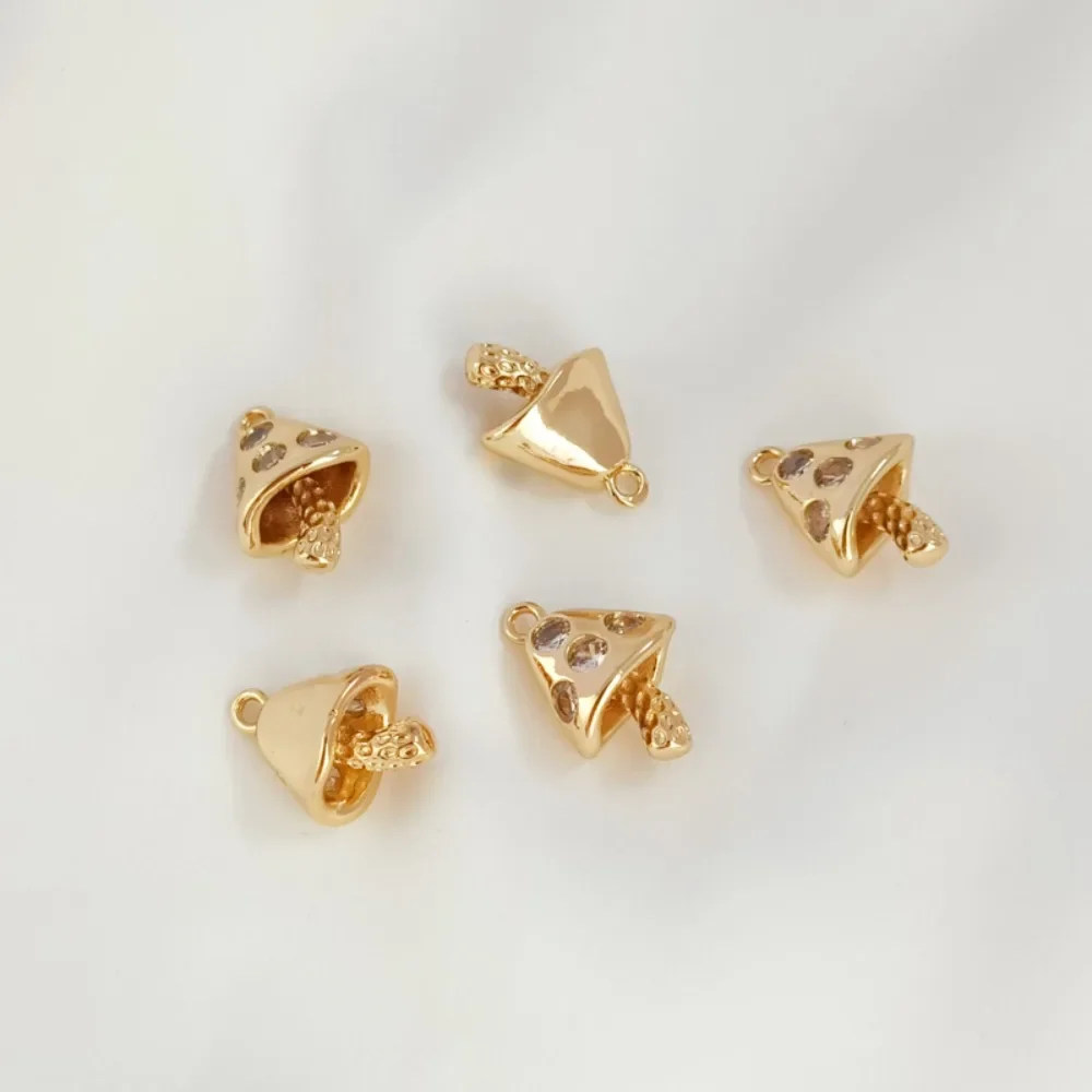 

14K Gold-plated and Inlaid Zircon Mushroom Pendant, Cute Bracelet Necklace Pendant, DIY Handmade Accessory Material