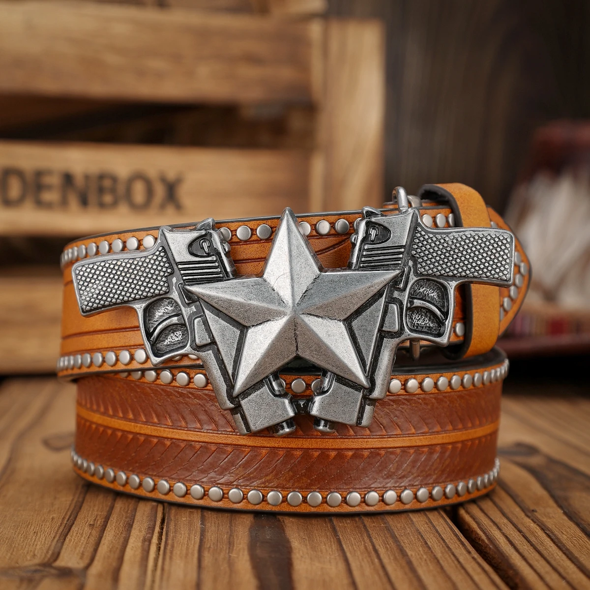 Ein PU-Gürtel im Western-Stil, geeignet für Männer und Frauen, im Bohemian-Stil und Retro-Look, perfekt für alltägliche Freizeitausflüge. – Detail 4