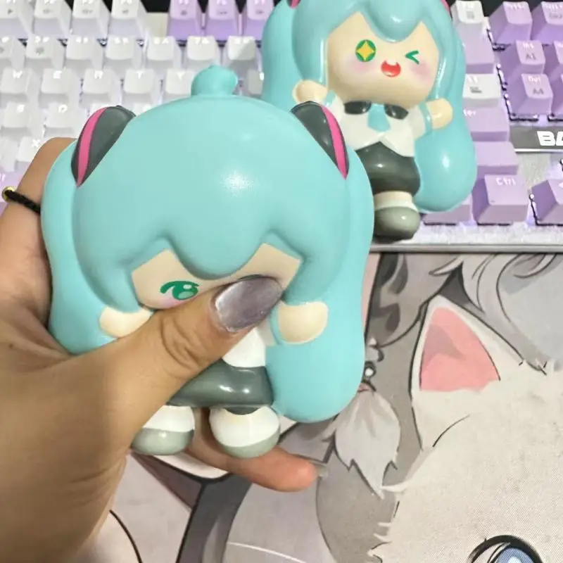 Anime Hatsune Miku Decompression Toys Cartoon Cute Children Toy Slow Rebound To Relieve Stress Kids Holiday Graduation Gifts