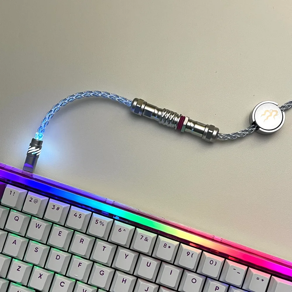 Magnetic Induction Color Changing Switch Magnetic Axis Keyboard Cable Single Crystal Copper Aviation Plug 8 Strand Data Cable