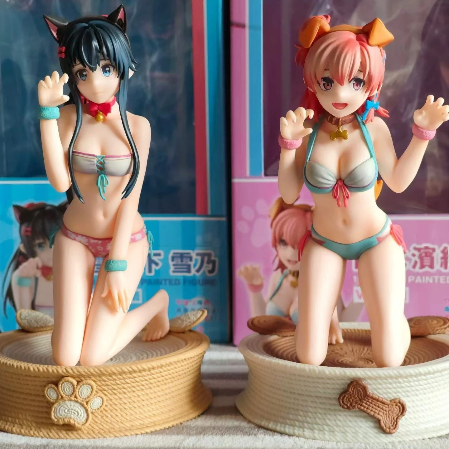 

Юкино Юкиношита и Юи Юигахама в позе на коленях, версия в купальниках. Набор фигурок: Коллекционная модель аниме-персонажа милой девушки для настольного декора