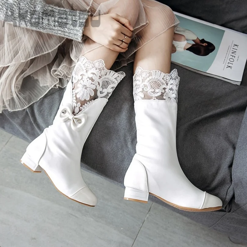 White Butterfly Decor Slip on Boots Low Heel Round Toe Lace Sexy Solid Women Autumn Dress Sweet Shoes 2023 Zapatos Para Mujere