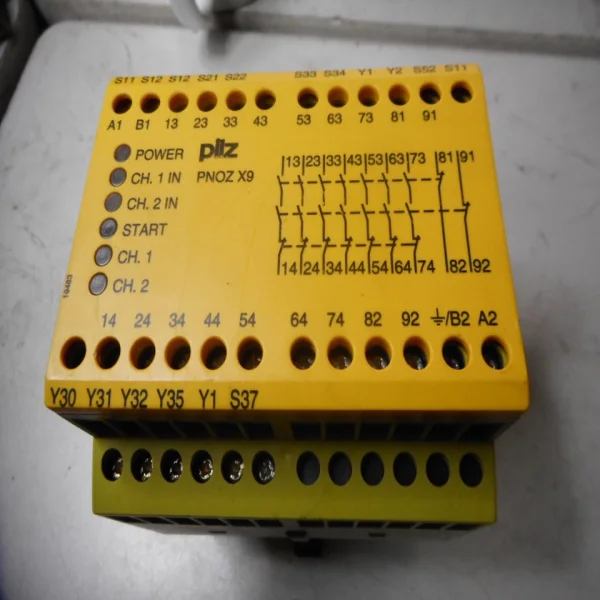 

Реле безопасности X9-7 X Safe Out Plus 2 100-120 В переменного тока, 24 дc, абсолютно новое оригинальное точечное ПЛК