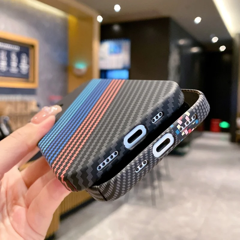 ألياف الكربون كيفلر نمط درع البلاستيك حالة ، خطوط مزدوجة اللون غطاء الوفير ، حالة الموضة لفون 16 ، 15 ، 14 Plus ، 13 ، 12 ، 11 Pro Max