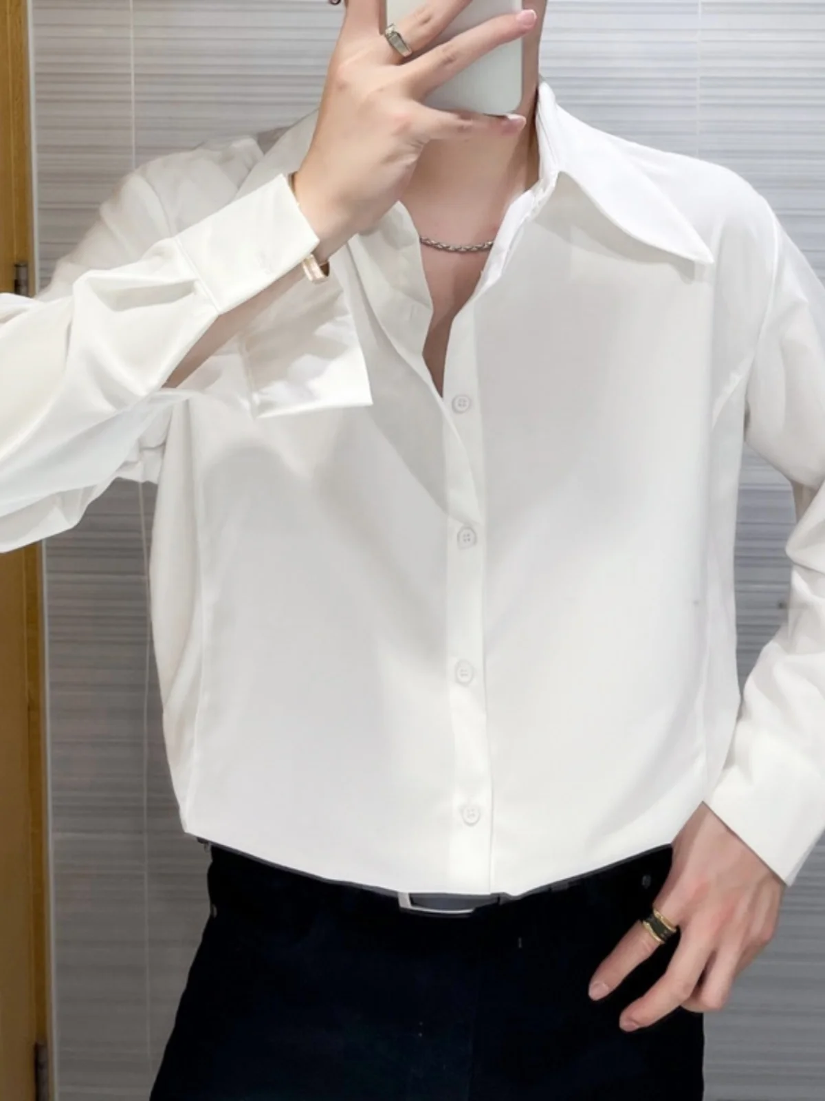 White Casual Long Sleeve Men's Shirt 2024 New Korean Style Premium Feel Simple Pure Color Tie Durable Youth Fashion All Seasons