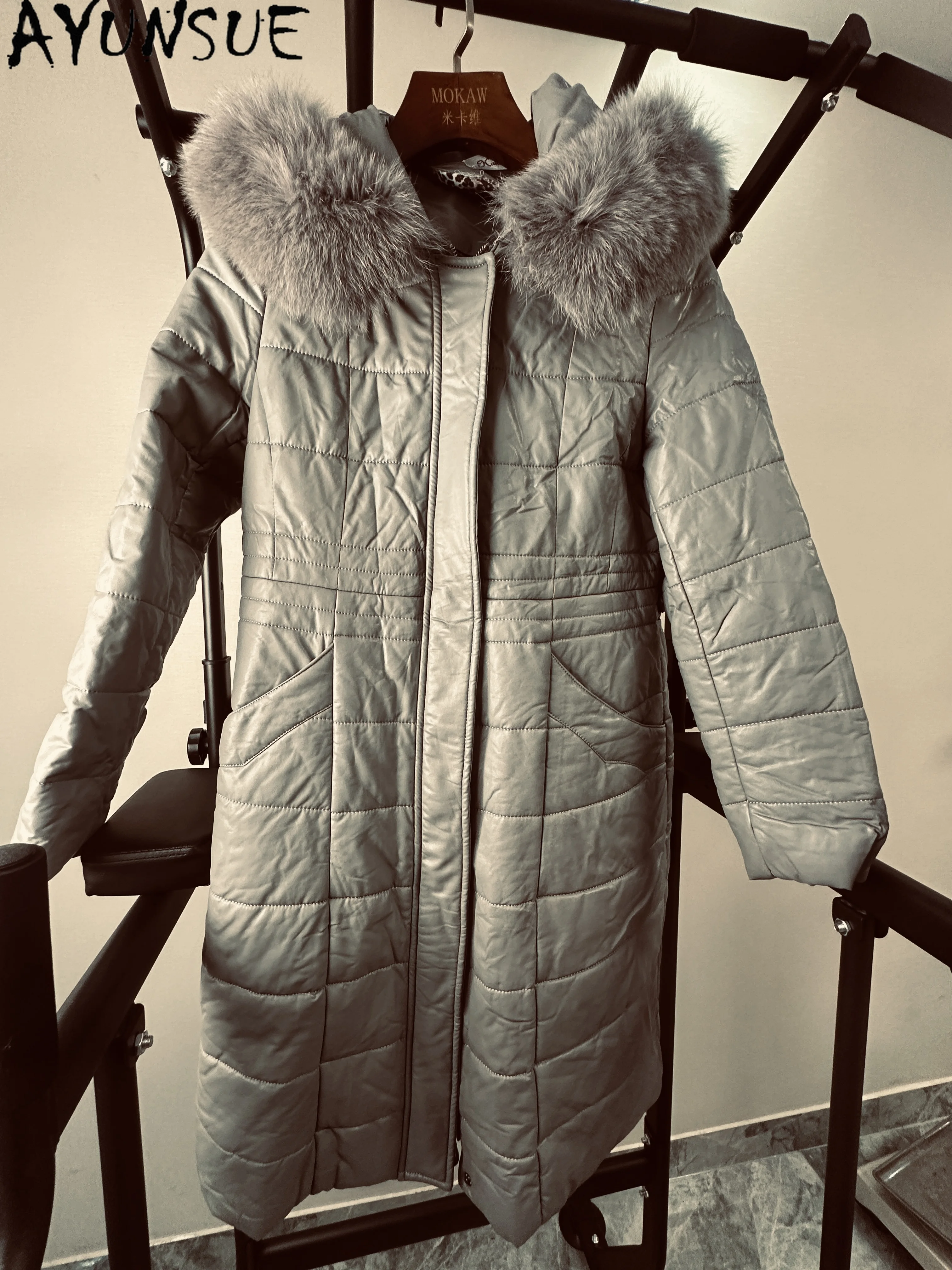 

AYUSNUE Winter Jacket Men Mid-length Parka Warm Fox Fur Collar Unique Coat Promotion Minor Flaws Non Refund and Non Exchange