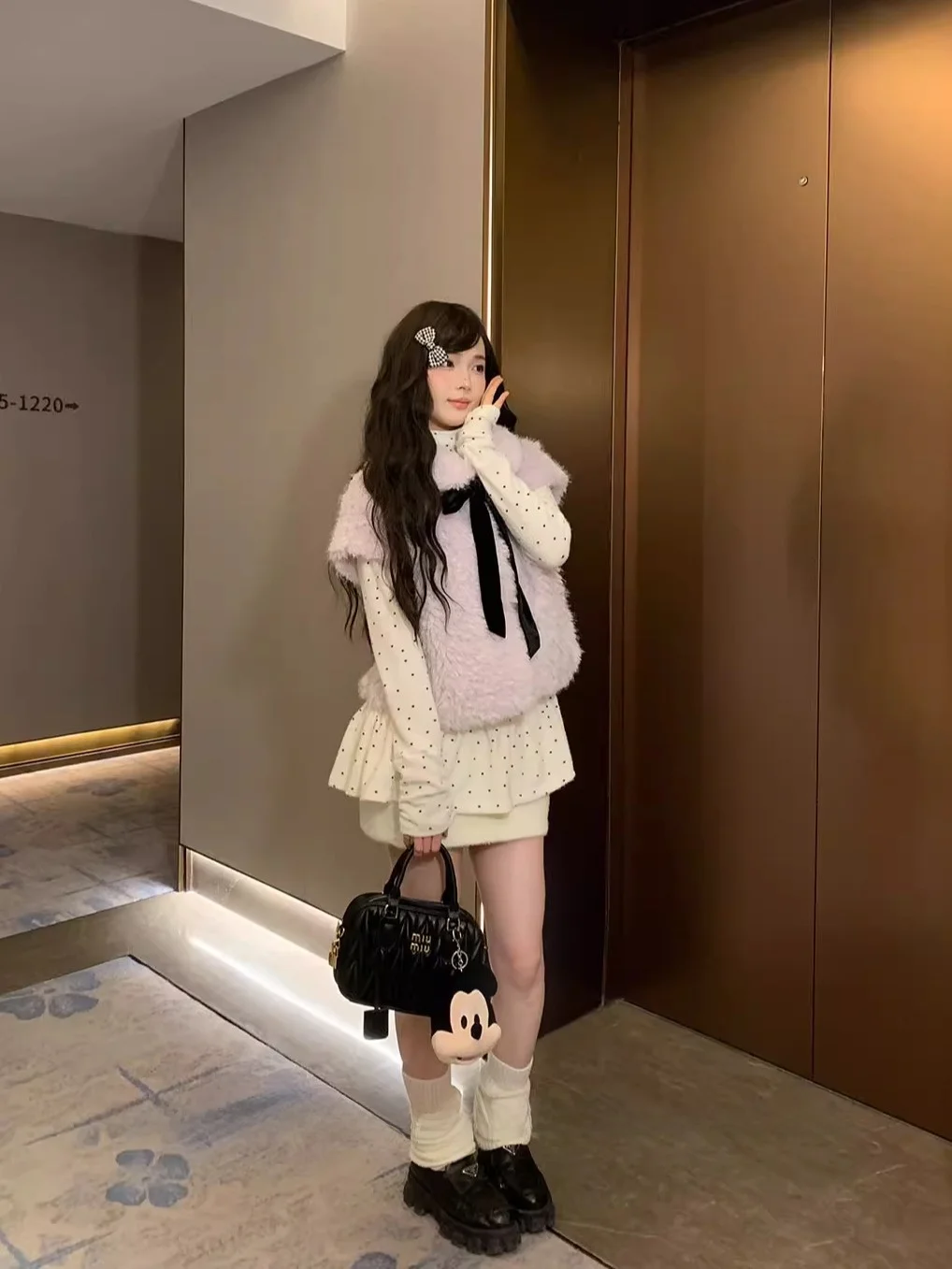 

Корейский трикотажный топ Lisbore с длинными рукавами, в горошек, с эффектом многослойности, в стиле иннервир, из хлопка