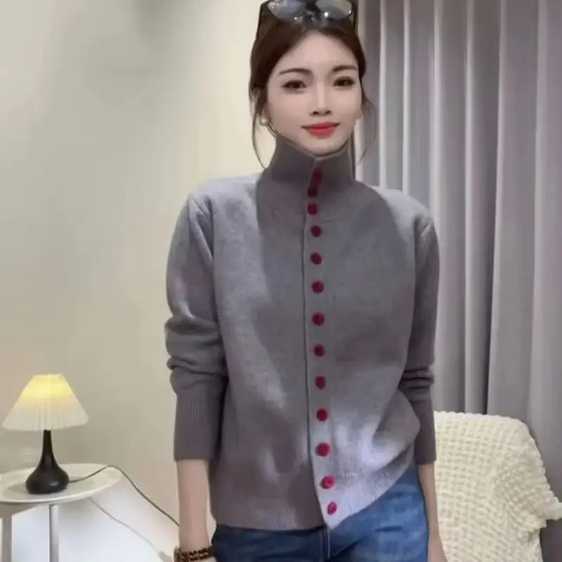 الياقة المدورة المرأة سترة 2026 جديد ربيع الخريف عالية الرقبة محبوك سترة شيك واحدة الصدر تريكو سترة سترة