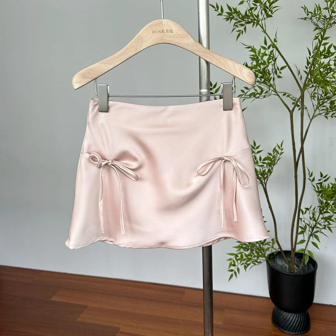 

Y2K Female Skirt Sweet Playful Bow Knot Summer High Waisted Appear Thin Temperament Leisure A-line Skirt Lovely Bright Surface