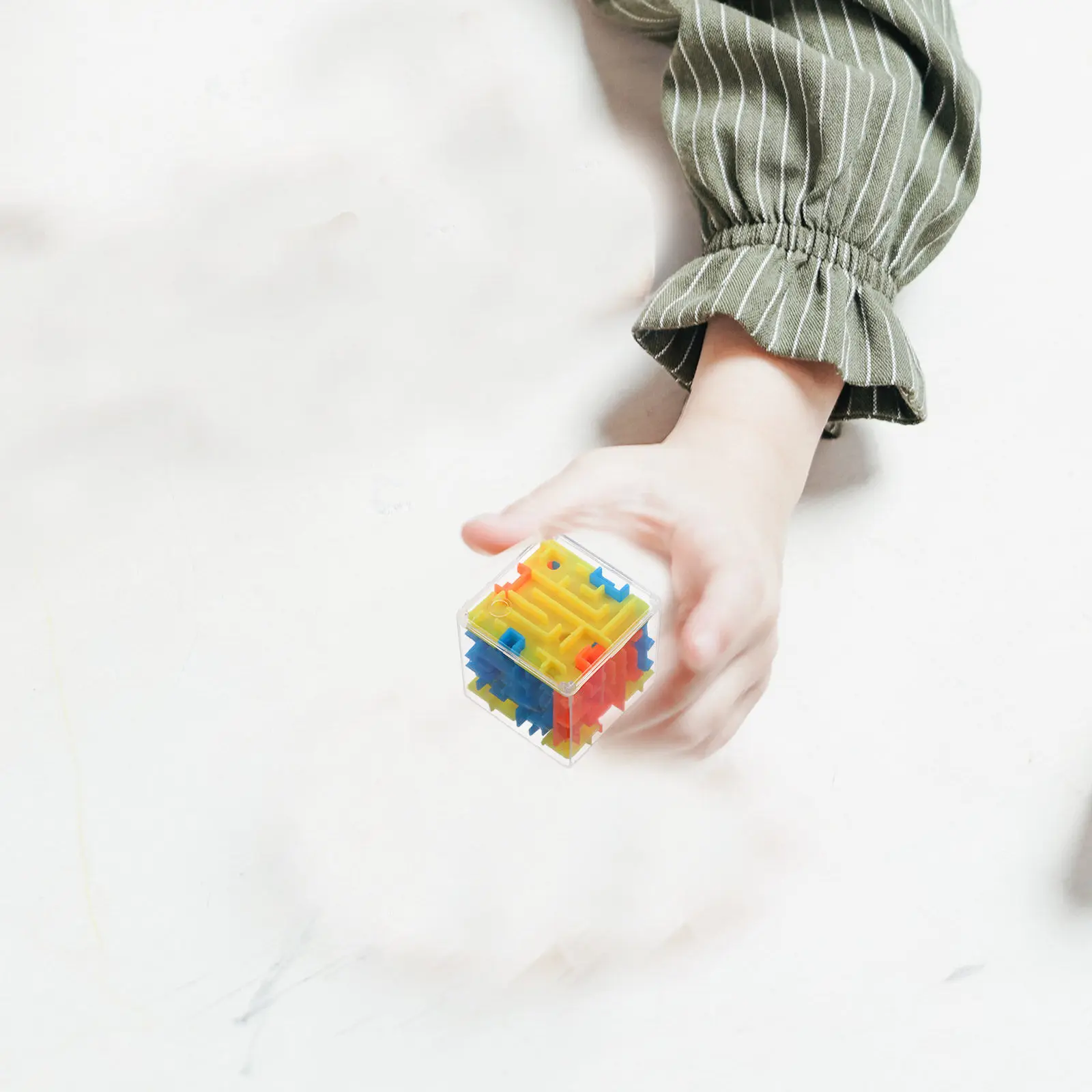 

3D Maze Cube Puzzle Compact Portable Plastic Balance Training Educational Early Learning Mobile Bead Maze Children Activity