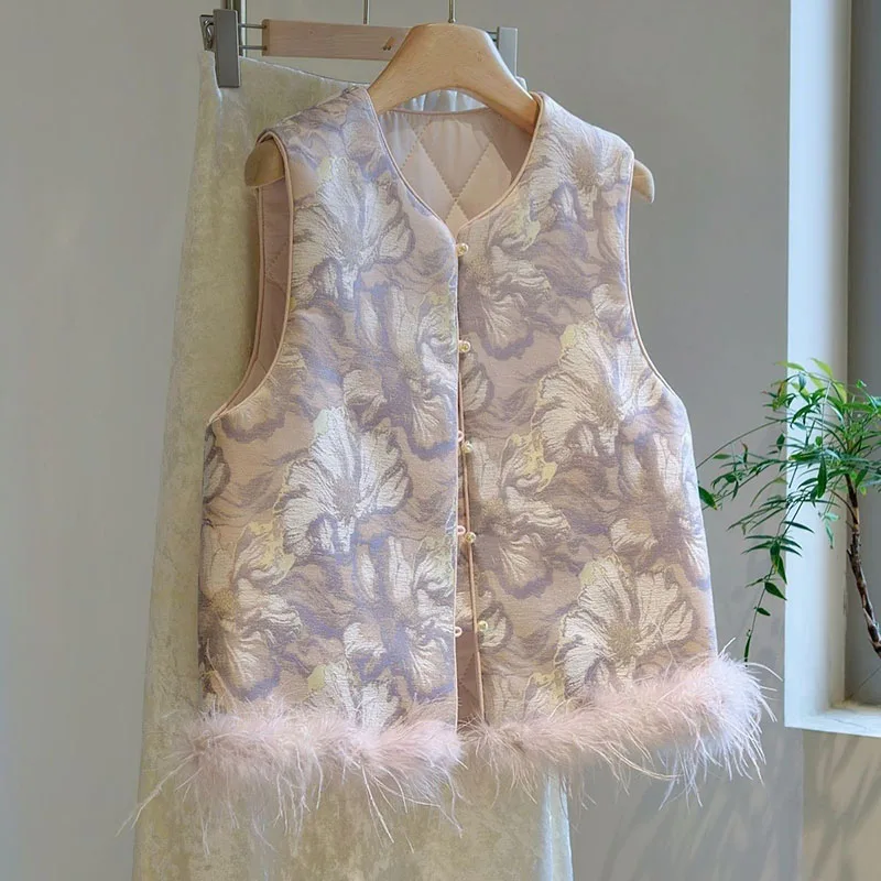 

2026 New Chinese Frog Button Vest Cashmere Autumn Winter Women Sleeveless Splicing Fur Jacket Jacquard Silk Tank Top Thick