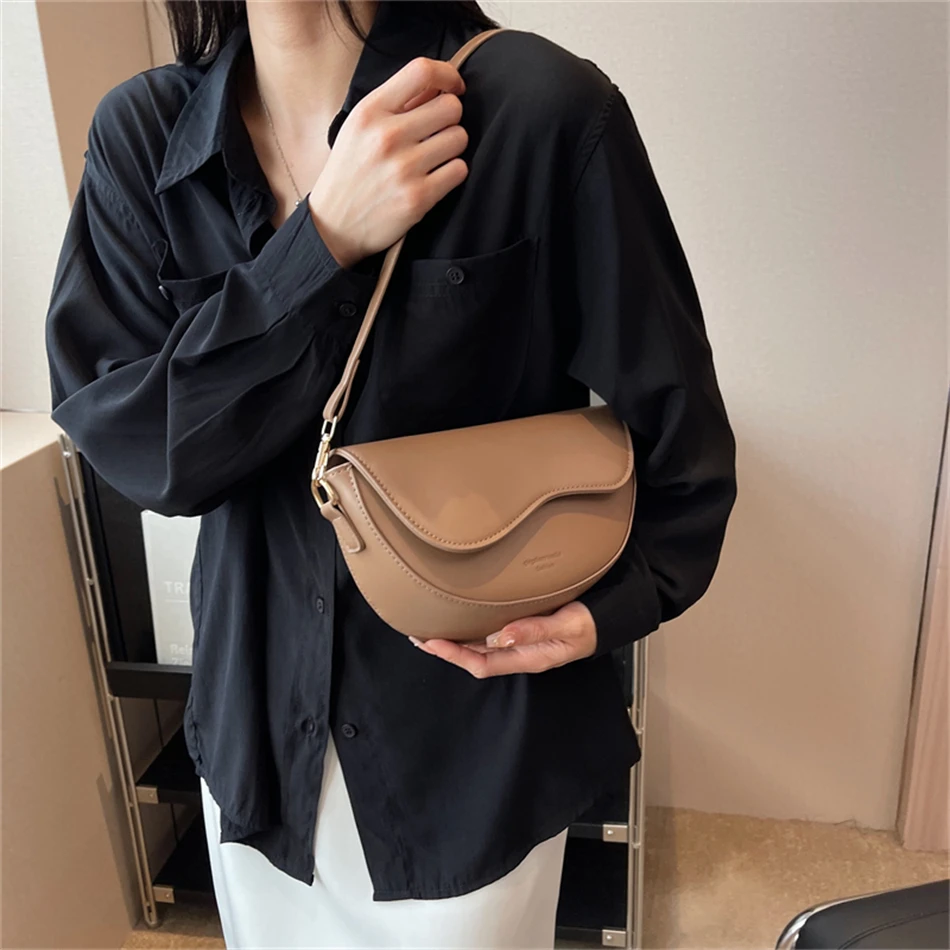 Small PU Leather Saddle Armpit Bags for Women 2024 Summer Chain Shoulder Crossbody Bag Ladies Vintage Underarm Handbags bolsa