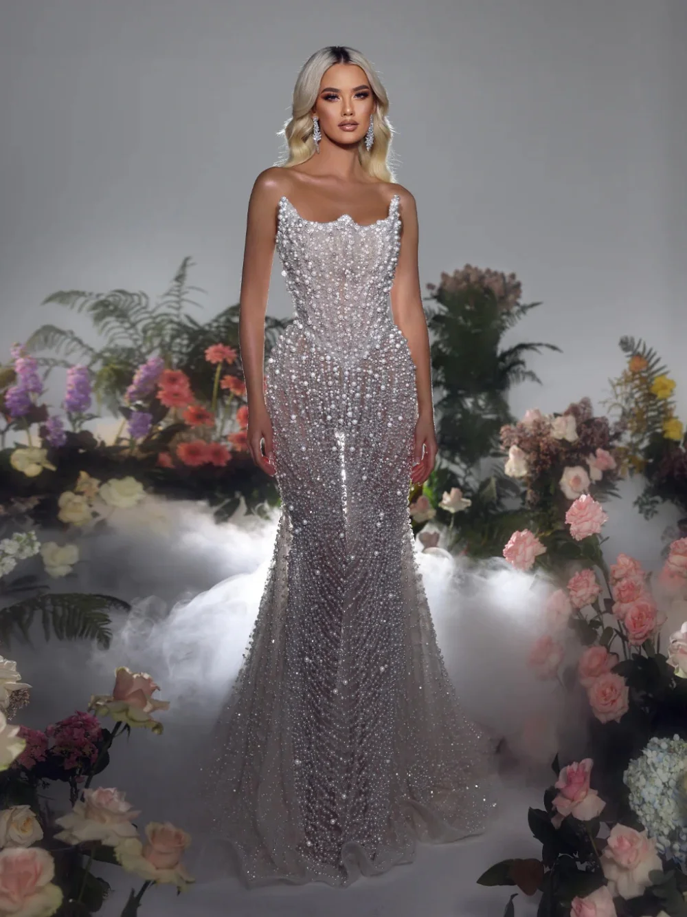 Dazzling Exquisite Pearls Long Wedding Dress Illusion Strapless Mermaid Bridal Gown New Customized Elegant Dresses For Bride