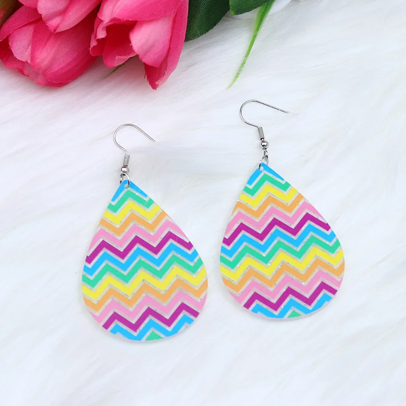 

Acrylic Color-Block Striped Print Earrings Women's Fashion Trend Accessories Heart-Shaped Rainbow Earrings