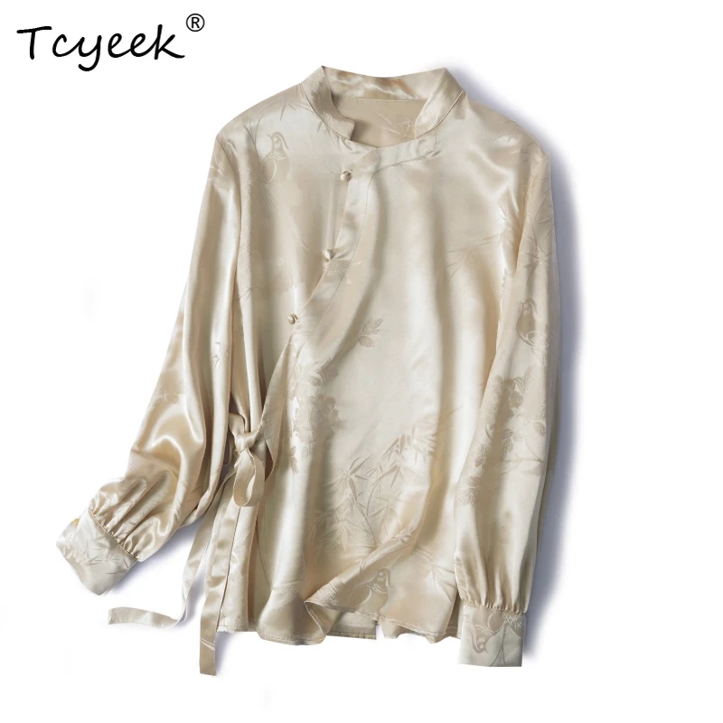 

Tcyeek 100% Mulberry Silk Spring Summer Chinese Style Long Sleeved Stand Up Collar Lace Up Champagne Color Women's Shirts 여름옷