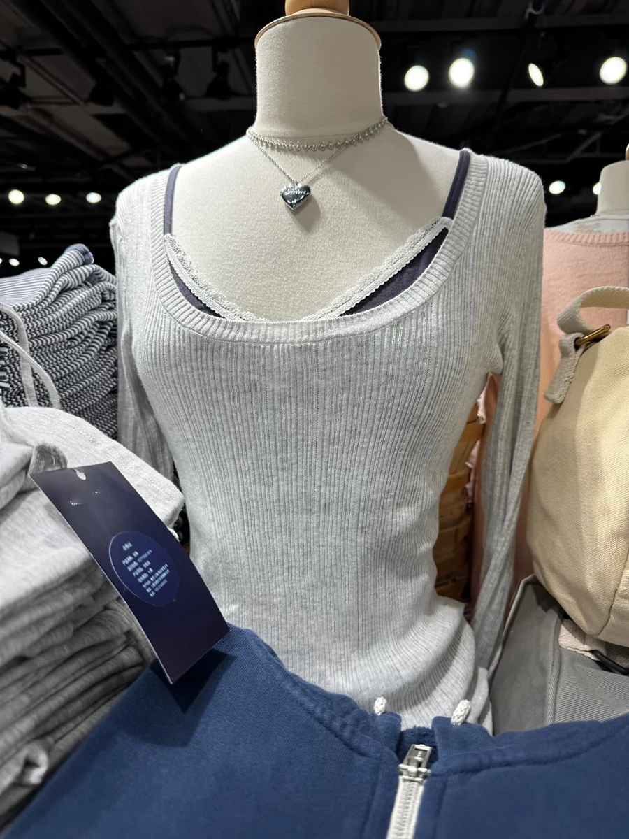 

Серая ребристая трикотажная футболка с длинным рукавом, осенняя новинка, хлопковая тонкая футболка с круглым вырезом, женская винтажная длинная трикотажная футболка в консервативном стиле