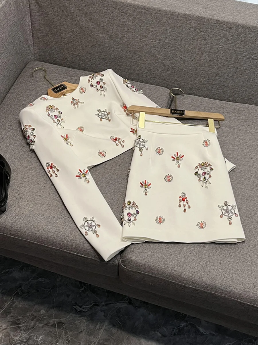 

Faionable Heavy Embellied ort Diamond Embedded Skirt Set Комплект из двух предметов A4 для женщин 25–35 лет Осенний комплект для поездок на работу...