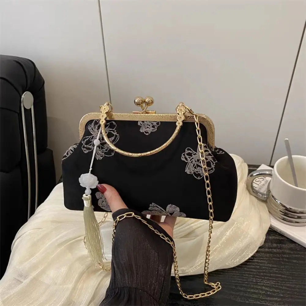 Flower Pattern Chinese Style Handbag Cheongsam Accessories Single Shoulder Hanfu Clutch Bag Elegant with Pendant