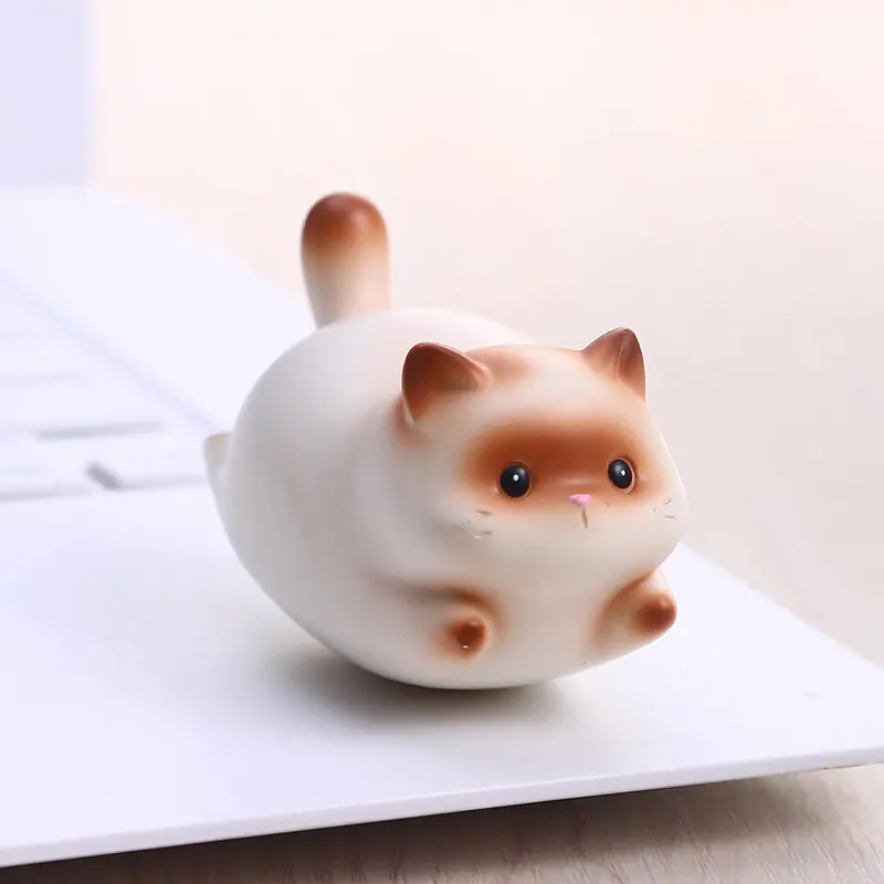 Japanese Cute Siamese Cat Figure Doll Ornament Modern Design Bobble Cat Miniatures Desktop Decoration Статуэтки Кошек FYFM