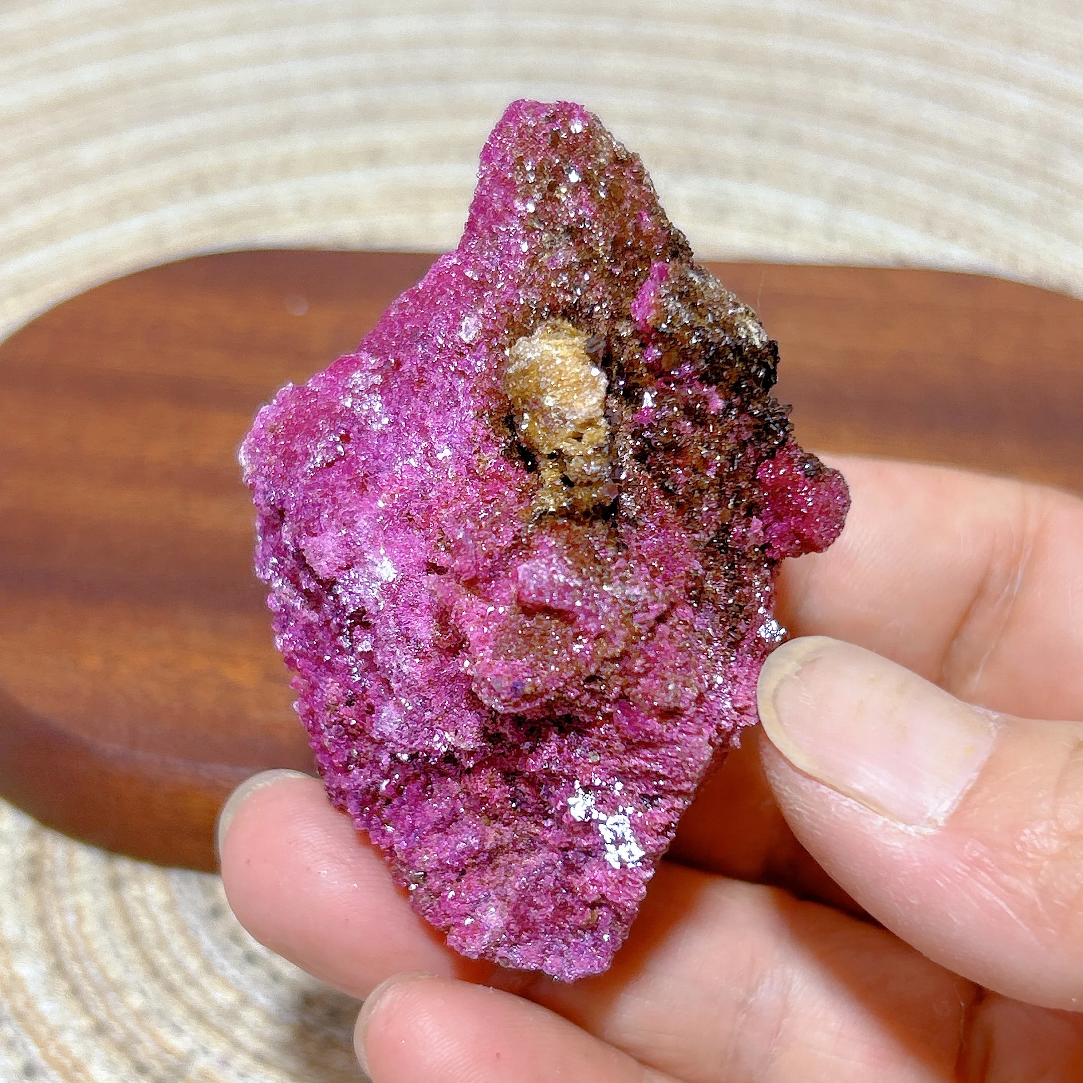 Healing Natural Crystal Ruby With Epidote Raw Stone Rare Specimen Gemstones Ore Mineral Energy Home Decorations Room Decor Gift