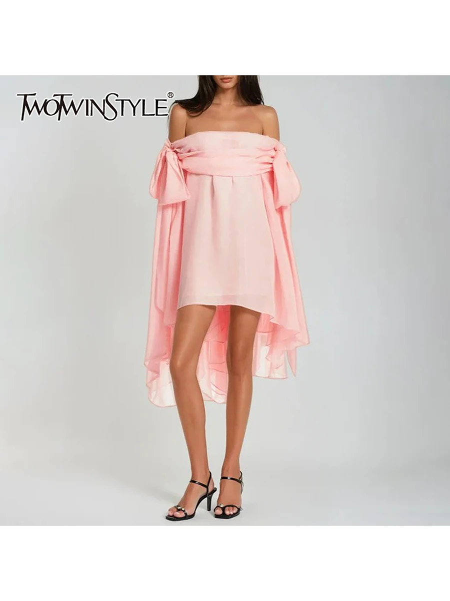 

Платье TWOTWINSTYLE однотонное свободного кроя для женщин, с вырезом-лодочкой, длинным рукавом, завышенной талией, в стиле пэчворк, с бантом, милое мини-платье, женская одежда 2026