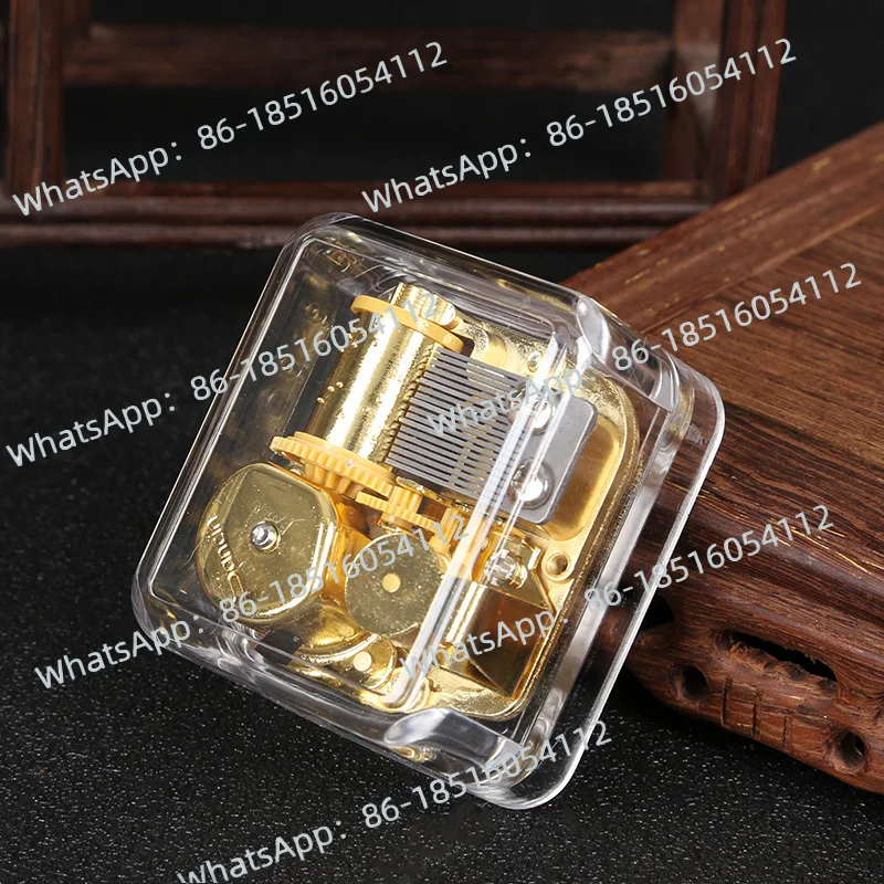 Copper metal clockwork music box mini music box Sky City hand crank Su Minfeng Feng Shui music box ornament