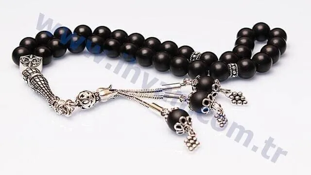 IQRAH Onyx Stone Rosary (925 carat Silver)