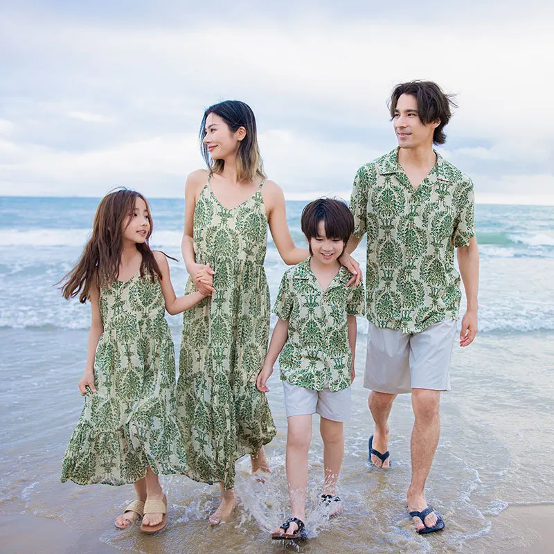 Summer Family Matching Outfits Beach Dress Mother-daughter Sling Flower Dress Dad and Son Matching Shirt Vacation Style