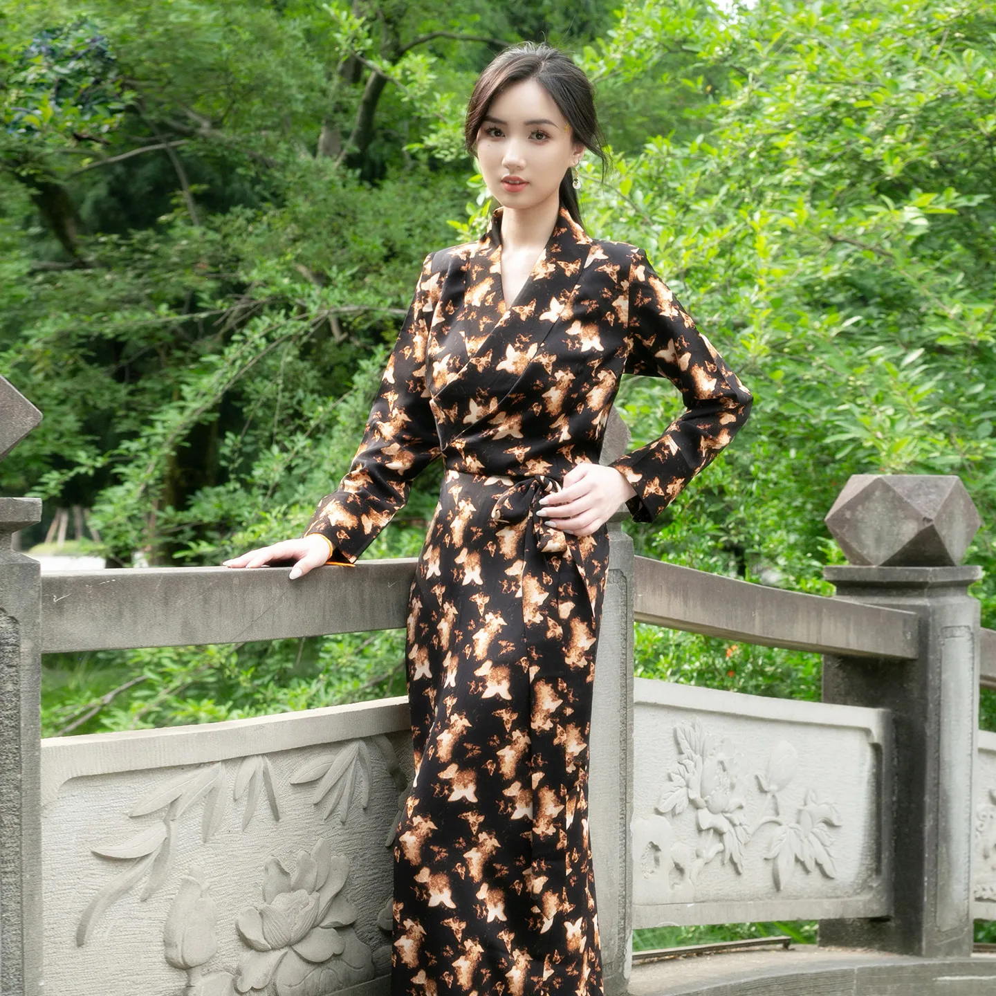 Bhutanese Sikkim Nepalese Tibet Clothing Women Short Sleeves Tibetan Butterfly Pattern Bola Robe Summer Guozhuang Gown CT029