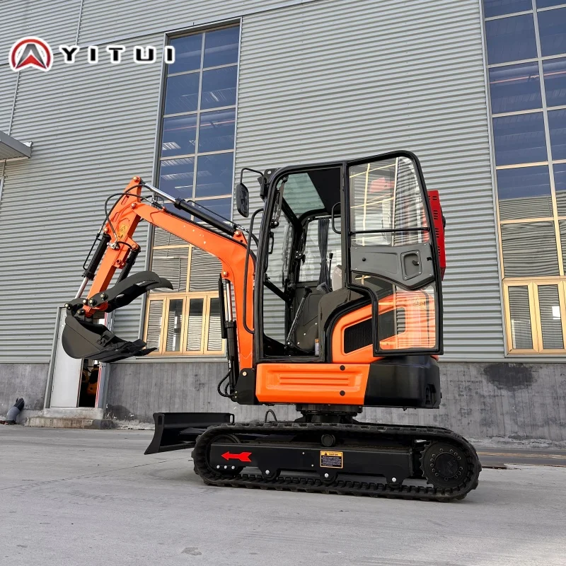Maßgeschneiderter kompakter Minibagger 2,6 Tonnen mit mehreren Aufsätzen, kleiner Bagger für Gartenbau, Bauernhof, Landschaftsbau